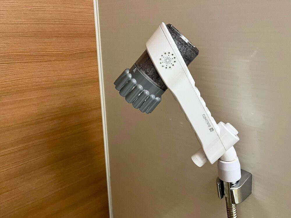 バスルームのシャワー