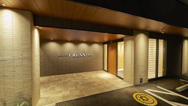 施設の入り口 / 8