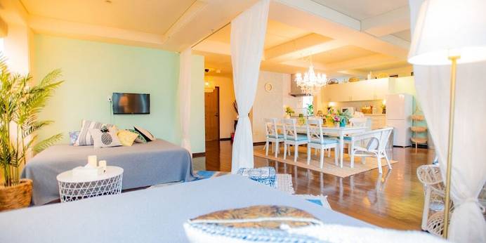 White House（沖縄県 コテージ・ロッジ・一棟貸） / 1