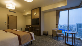 デラックス ツインルーム 禁煙 (37㎡)(2-4名部屋、大人3-4名の場合ベッド追加)