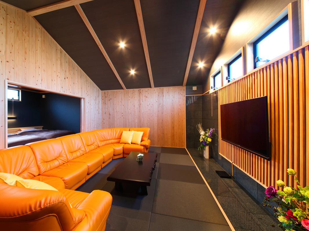 特別客室 心春 リビング 2階