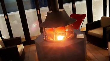 バースペースの暖炉 / 6