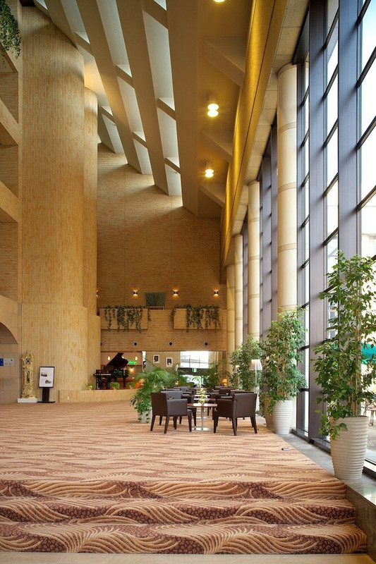 内部エントランス