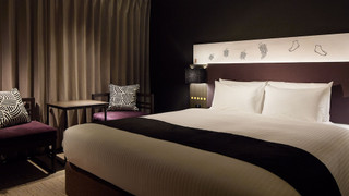 スーペリアクイーン (喫煙可)