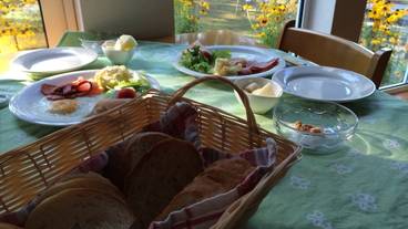 食事・飲み物 / 1