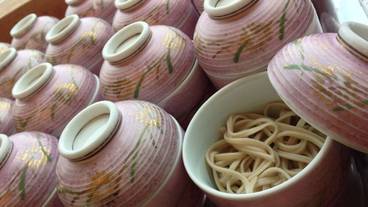 食事・飲み物 / 4