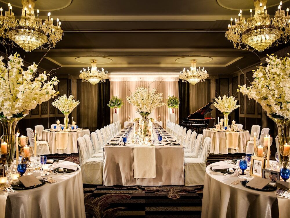 屋内結婚式場