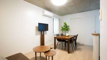 客室内のダイニングエリア / 31