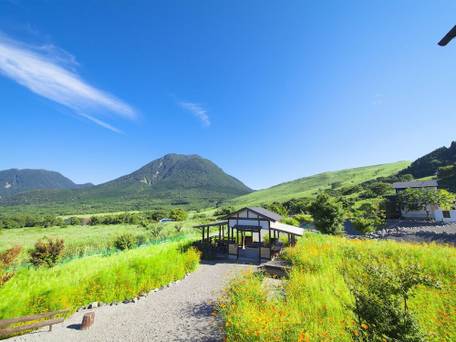 湯布院塚原高原 絶景の宿 恵里菜 KUMAGAI BOKUJO / 1