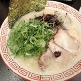 博多ラーメン 替玉食堂 横須賀中央店（ハカタラーメンカエダマショクドウ）