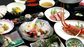 スタンダード海側和室 (伊勢海老 鮑 和牛の贅沢会席コース)  禁煙