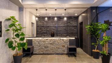 施設の入り口 / 15