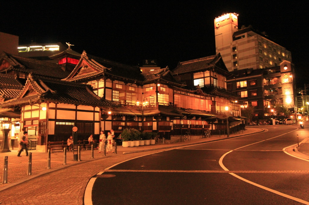 日本三古湯！3千年の歴史を持つ「道後温泉」でしっとり温泉旅♡2115082