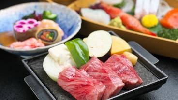 食事・飲み物 / 3