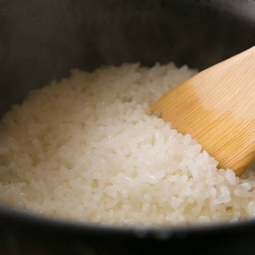 日本の美味しさに満ちた
丁寧な朝ごはん / 2