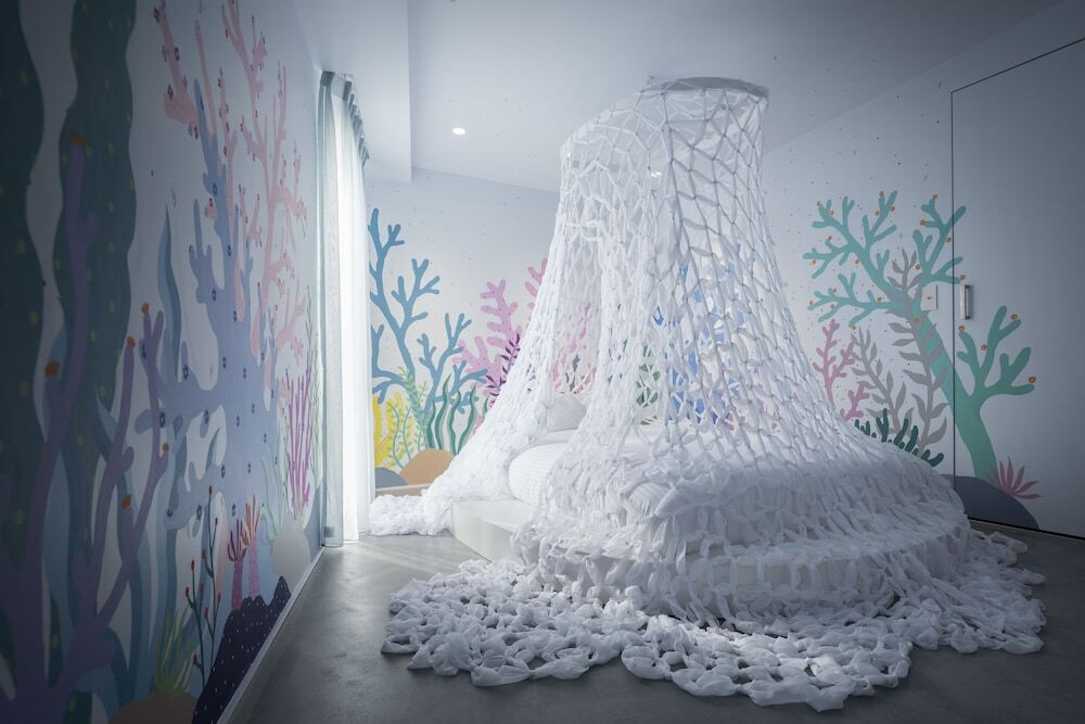 河野ルル氏が手掛けた客室 写真:見学友宙