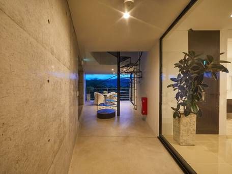 E-horizon Resort Premium 瀬底E / 3