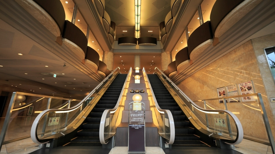 JR千葉駅東口から徒歩7分3382105