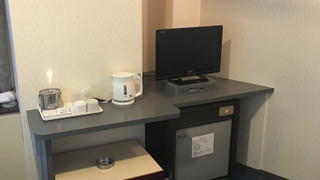 喫煙ダブルルーム D6 トレインビュー