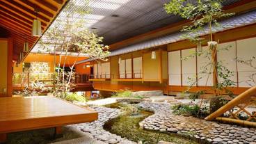 個室臨庭料亭「浮城」の庭 / 4