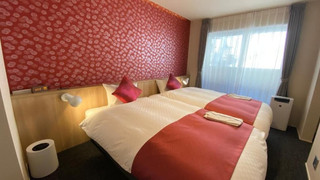 スタンダードツインルーム（2人用ソファベッド付き)