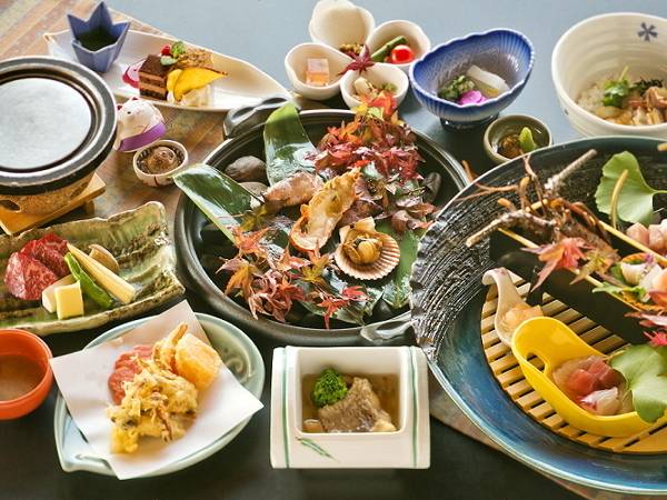 会席料理一例① / 1