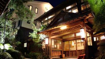 施設の入り口 / 20