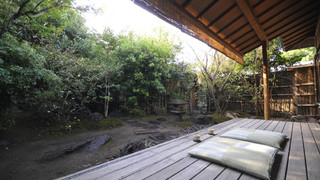 閑閑庵