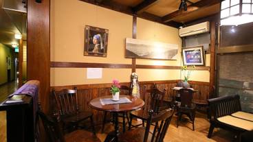 ロビーラウンジ / 4