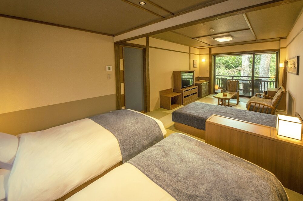 離れ デラックスツイン