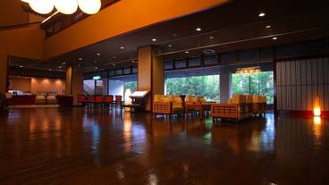 ロビーラウンジ / 6