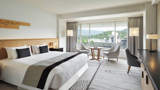 クラブ ルーム キングベッド 1 台