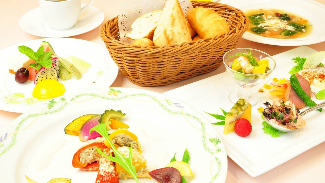 奥多摩の素材を
味わうイタリアン / 1