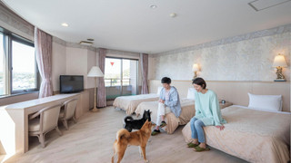 レイクビュー パノラマコーナートリプル (禁煙)