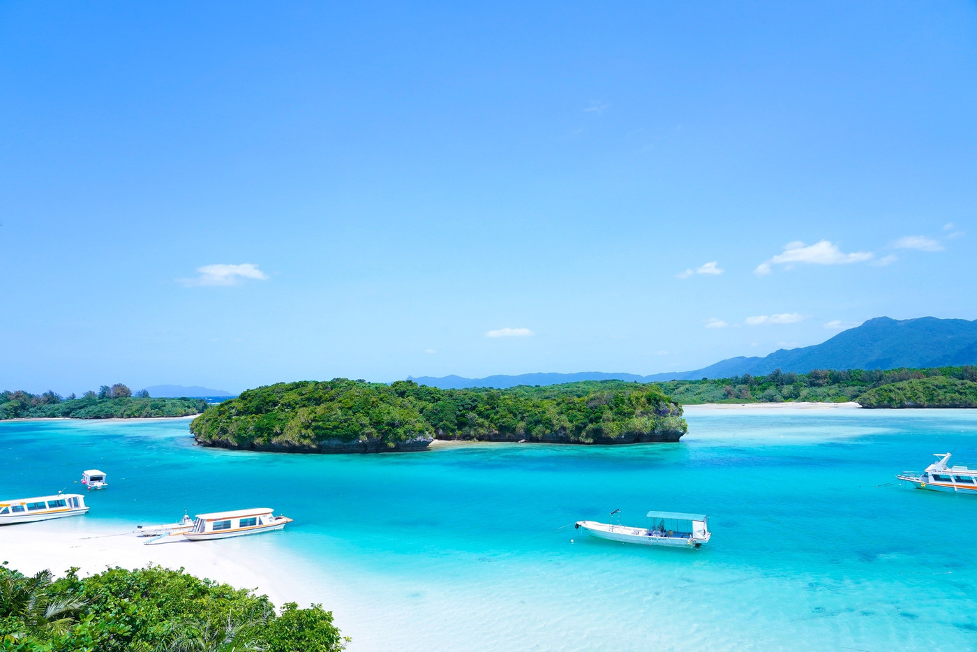 ≪石垣島≫長閑な川平湾の様子 (無人)