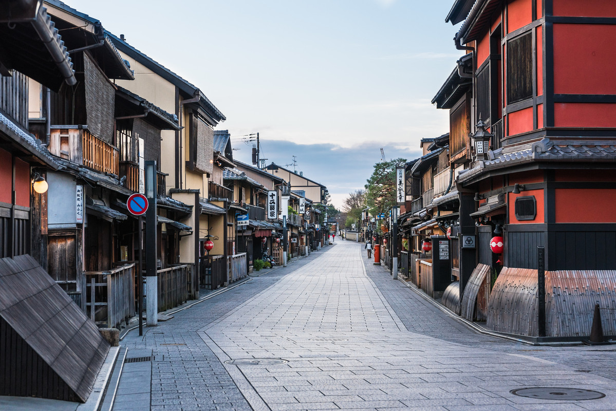 祇園 花見小路(1)