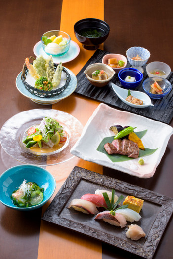 「和風ダイニング やえびし」 料理 90831565 宮古豚や宮古牛など島らしい食材尽くしの会席コース