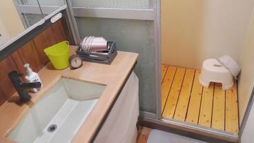 施設の正面 / 15