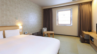 和室 クイーンンルーム (クイーンベッド1台と布団2枚) 禁煙