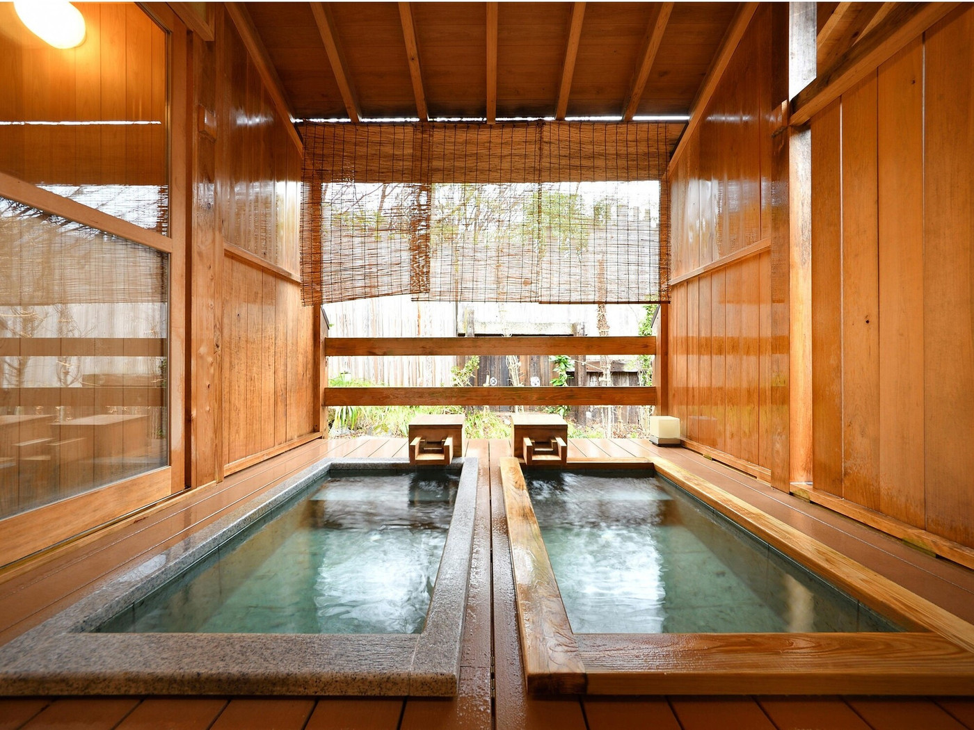 2つの露天風呂付き客室なら母娘2人旅にもぴったり3380610