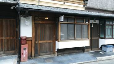 施設の入り口 / 7