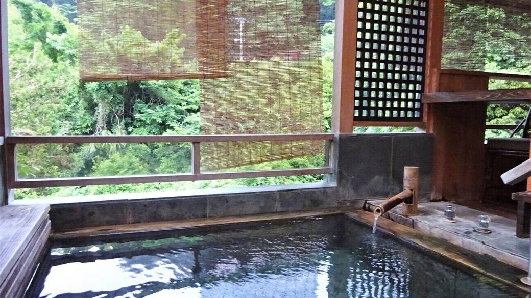 客室露天風呂の一例(3) / 3