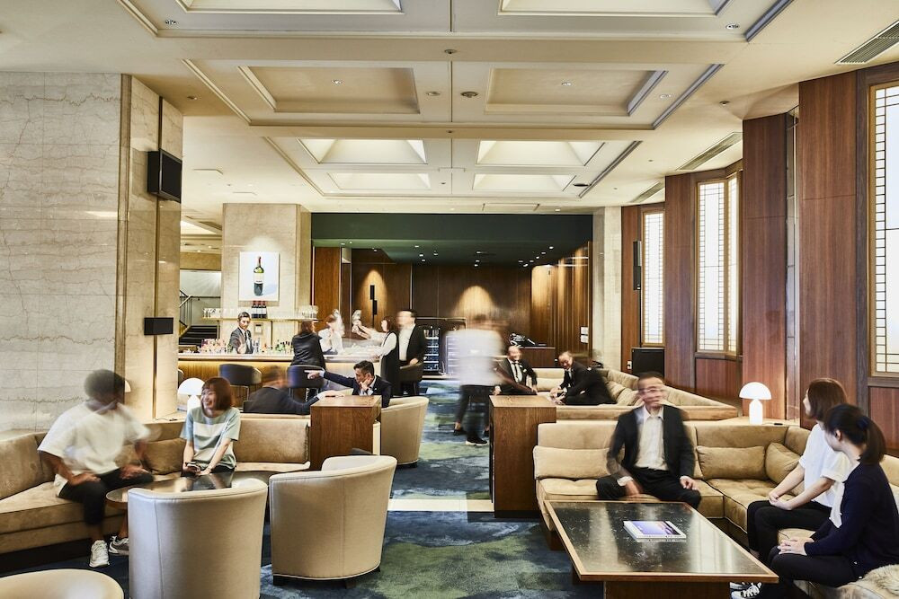 ロビーラウンジ