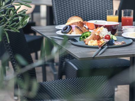 ザ ロイヤルパーク キャンバス 神戸三宮 / 2