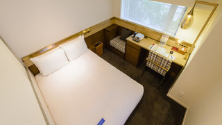 エコノミーダブル, 禁煙