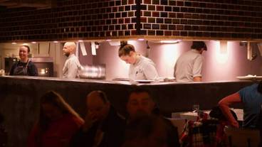 家族向けレストラン / 11