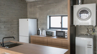 コンドミニアム (1)