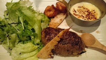 「ノースコンチネント MACHI NO NAKA」料理 1020975 蝦夷鹿肉のハンバーグ‼クセがなく食べやすかったです♪ごちそうさま