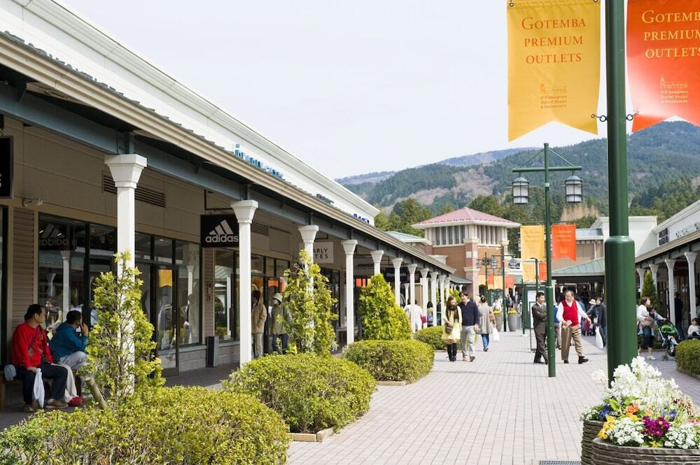 ショッピングモール