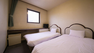 ツインルーム 喫煙可